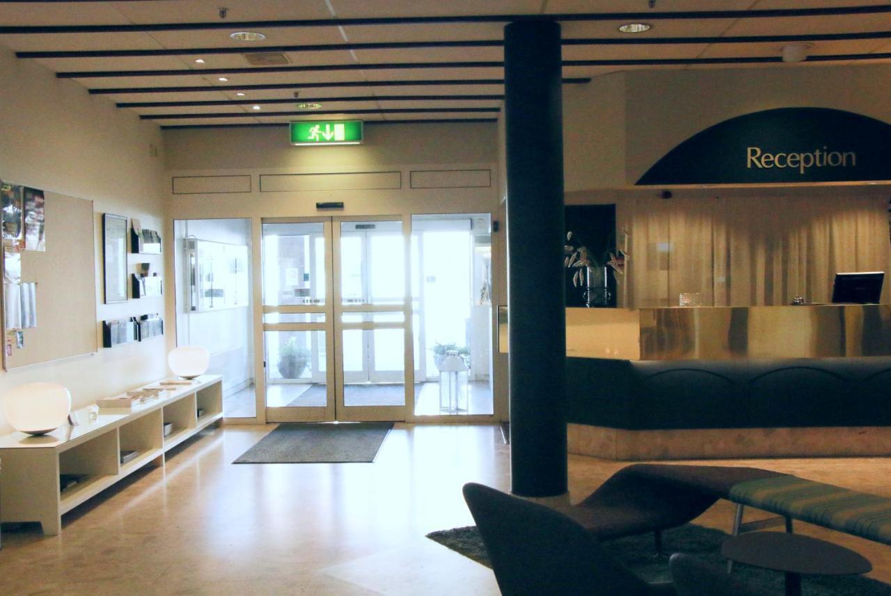 Hotel Carlshamn คาร์ลซัมน์ ภายนอก รูปภาพ